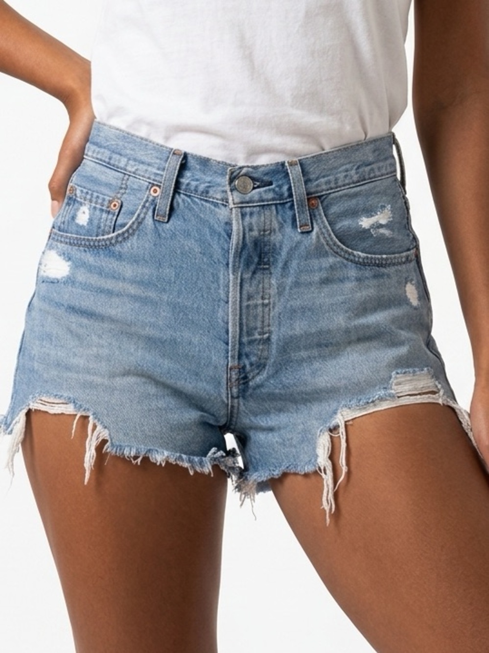 LEVI STRAUSS | 501 High Rise Button Fly Chewed Hem Denim Shorts Women’s Size 28